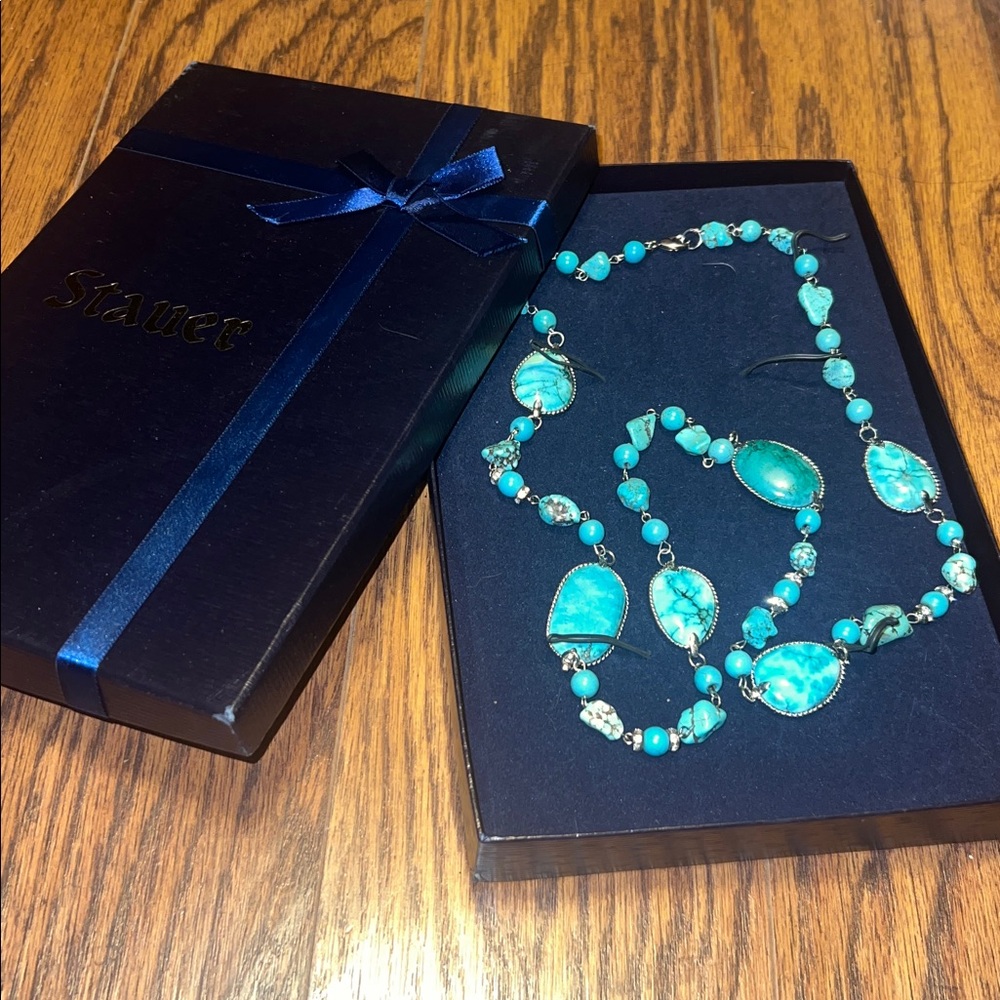 New in box Stauer Caribbean Larimar style station necklace.